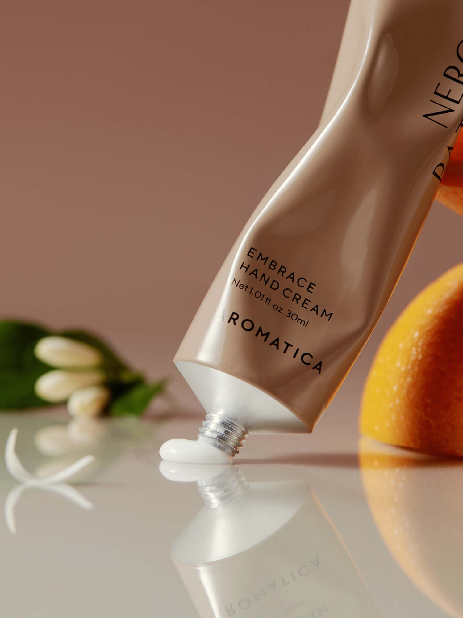 AROMATICA EMBRACE HAND CREAM NEROLI & PATCHOULI 30ml - JOSEPH BEAUTY