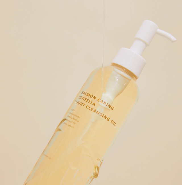 HEVEBLUE Salmon Caring Centella Light Cleansing Oil 250ml