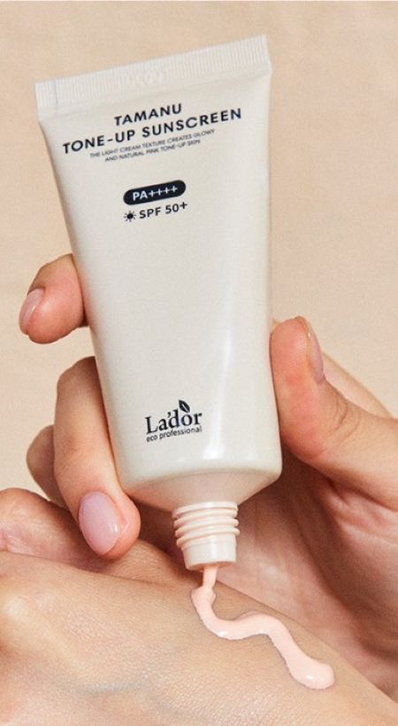 LADOR Tamanu Tone-Up Sunscreen SPF50+ PA++++ 50ml