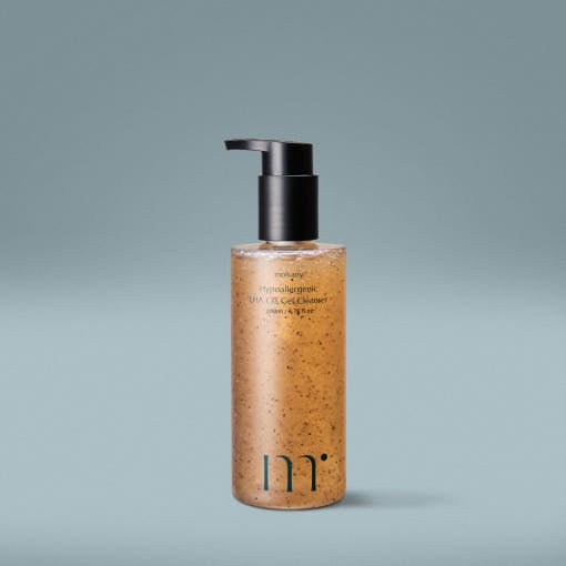 molvany Hypoallergenic LHA CIS Gel Cleanser 200ml - JOSEPH BEAUTY