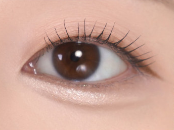 THE FACE SHOP EYE RISE Dual Under Eye Maker 0.6g 01 SHIMMER BEIGE