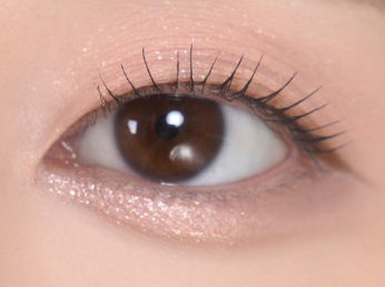 THE FACE SHOP EYE RISE Dual Under Eye Maker 0.6g 03 GLITTERY CORAL