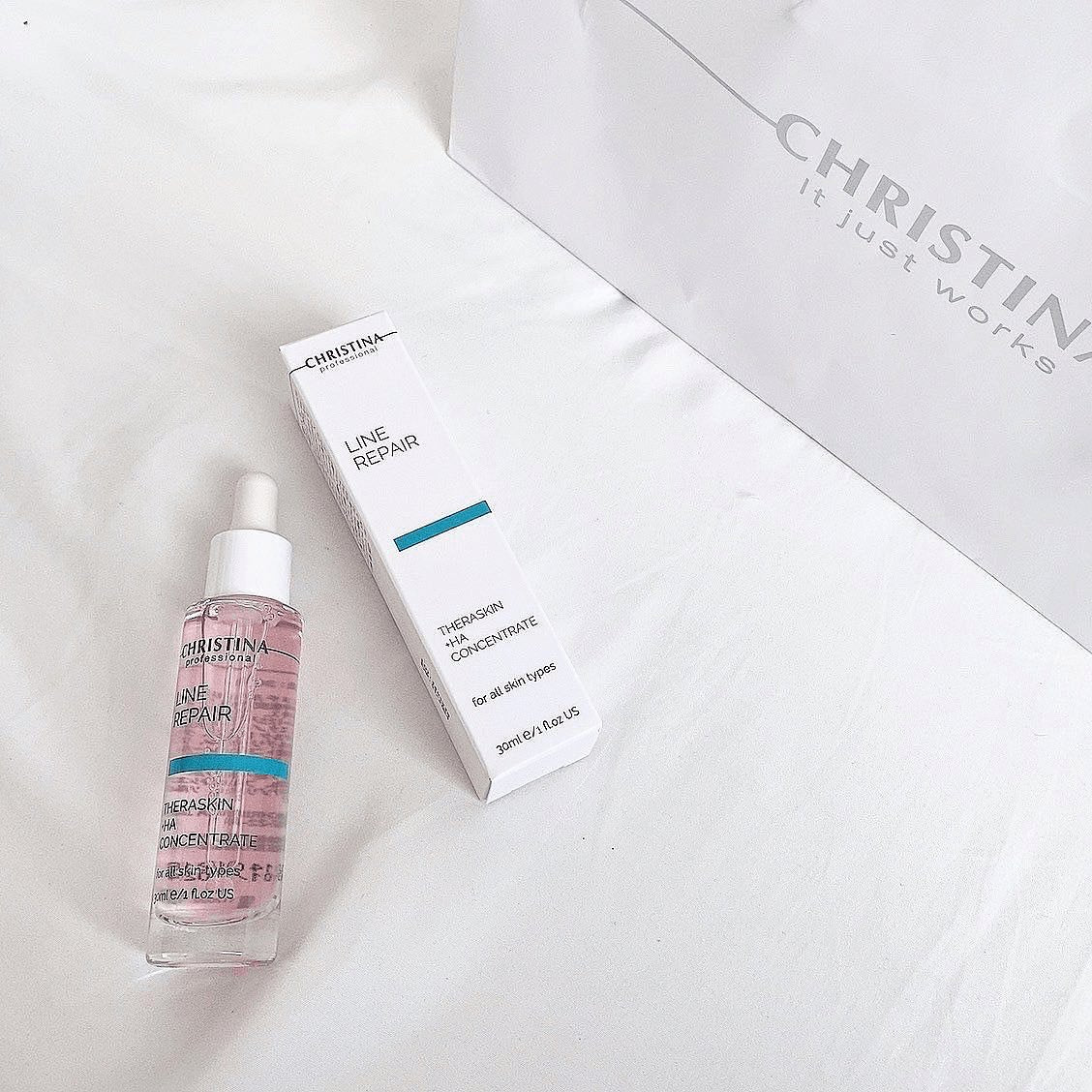 CHRISTINA - LINE REPAIR THERASKIN CONCENTRATE +HA: Hydration, Firming, Anti-Aging Serum - JOSEPH BEAUTY