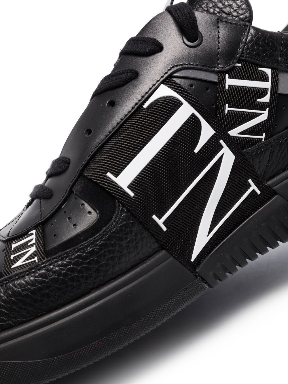 Valentino Garavani Sneakers Black