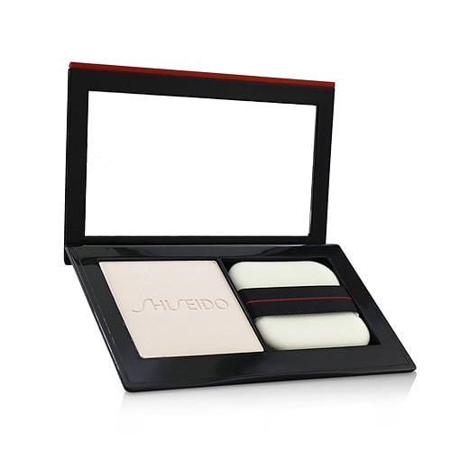 Shiseido Shiseido Synchro Skin Invisible Silk Pressed Powder - # Translucent Matte  --10G/0.35Oz