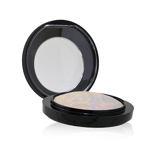 Macmacmineralize Skinfinish - Lightscapade  --10G/0.35Oz