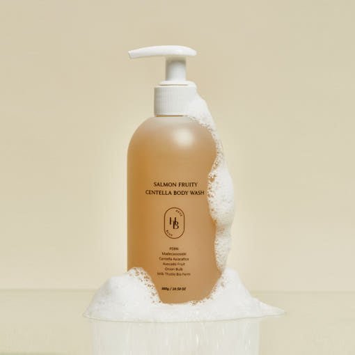 HEVEBLUE Salmon Fruity Centella Body Wash 300g - JOSEPH BEAUTY