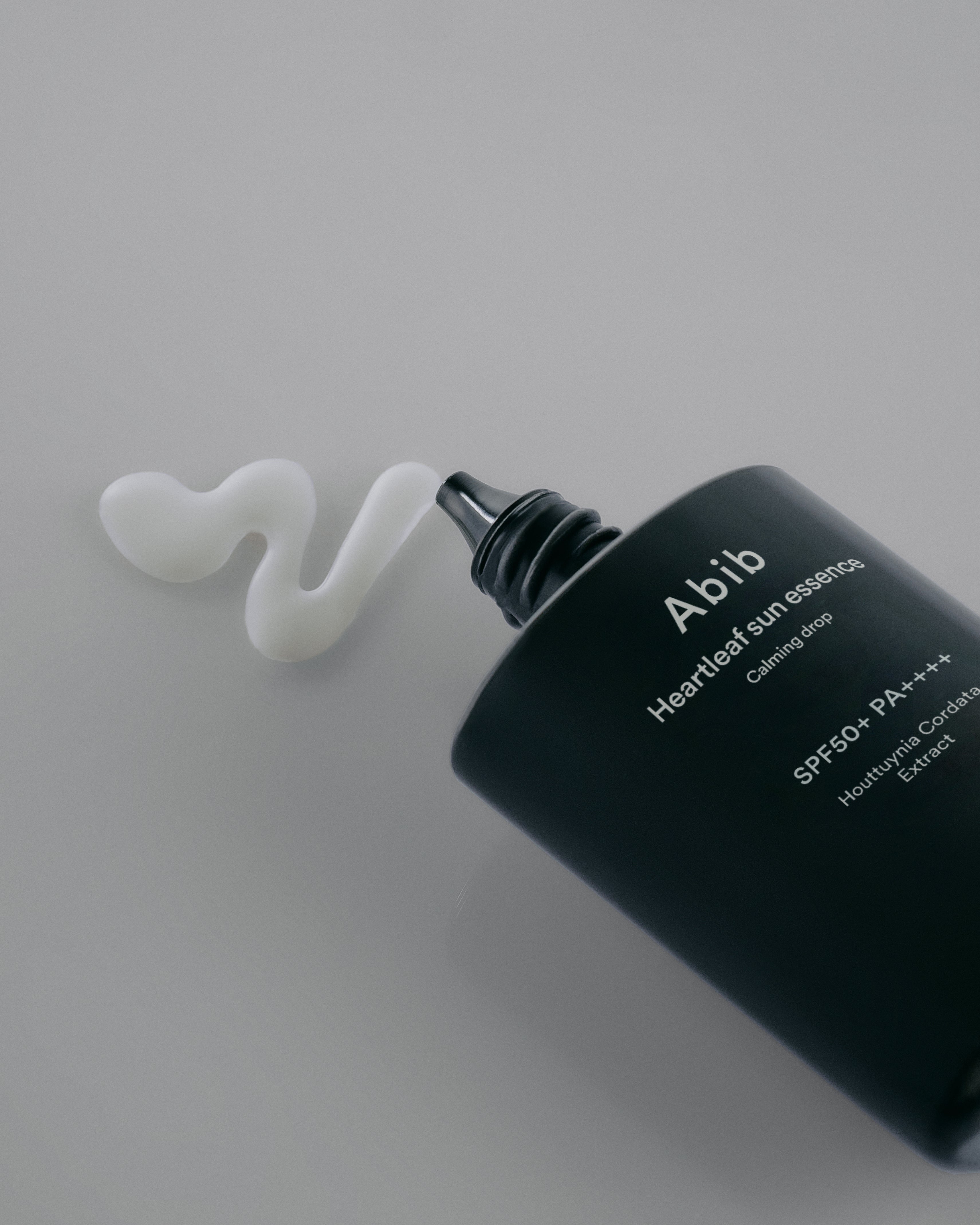 Abib Heartleaf Sonnenessenz Beruhigende Tropfen 50 ml (SPF50+ PA++++)